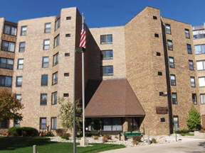 Picture of the Riverview Heights Exterior